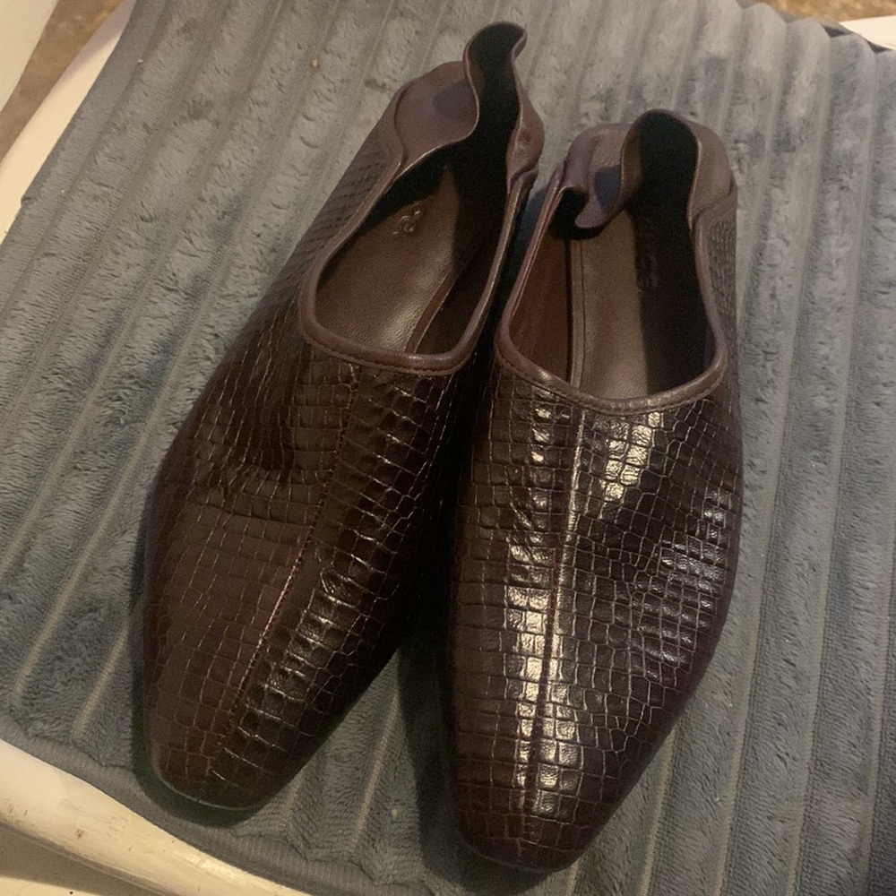 Loafers - Picture 2 of 4